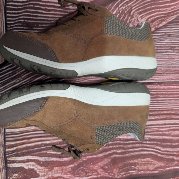 Like New Ladies Dansko HIKING Sneakers - Picture 5 of 5